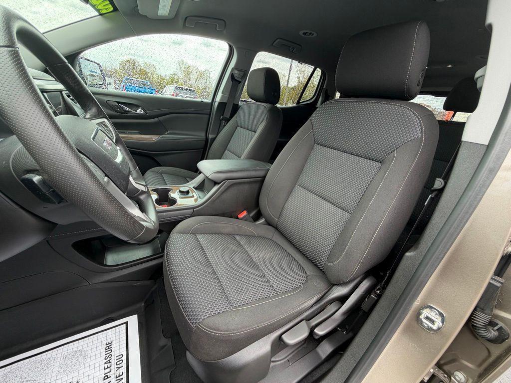 used 2023 GMC Acadia car, priced at $32,920