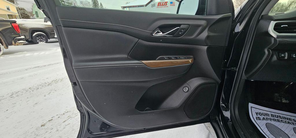 used 2023 GMC Acadia car, priced at $28,481