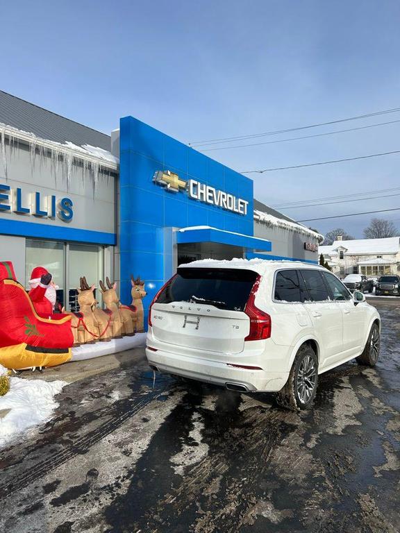 used 2020 Volvo XC90 car, priced at $29,254
