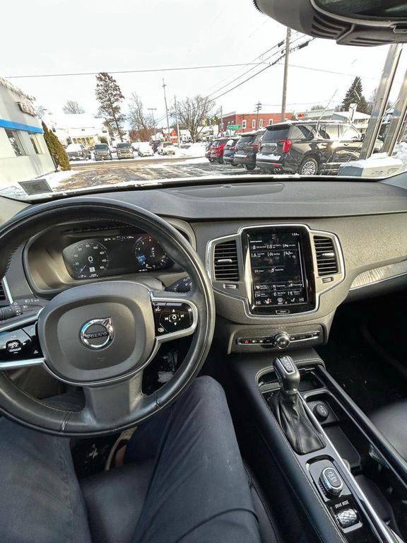 used 2020 Volvo XC90 car, priced at $29,254