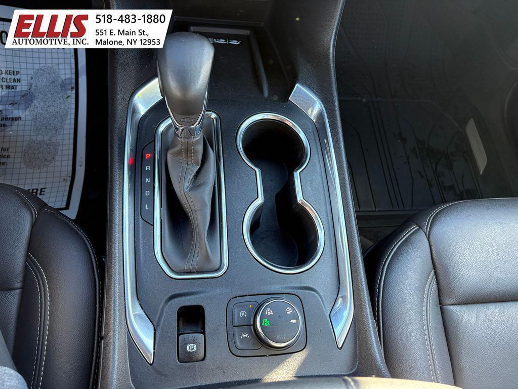 used 2023 Chevrolet Traverse car, priced at $32,934