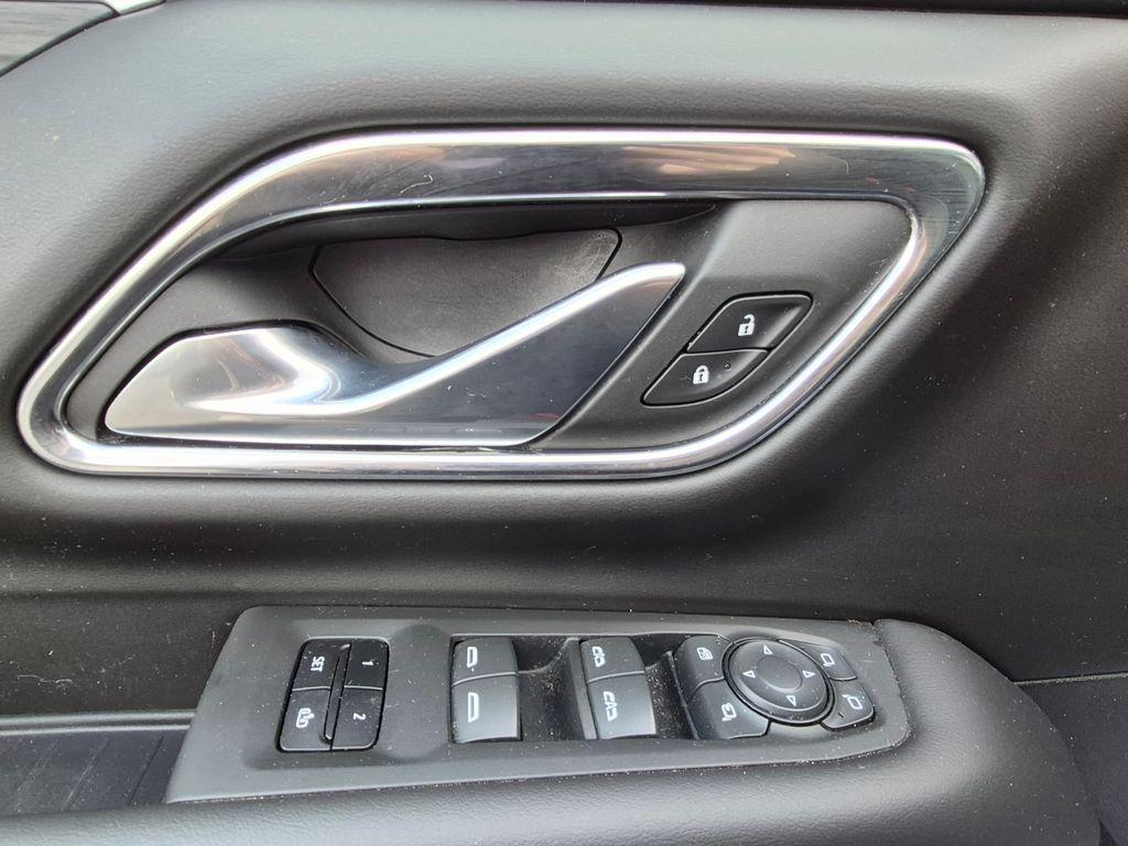 used 2021 GMC Yukon car, priced at $41,785