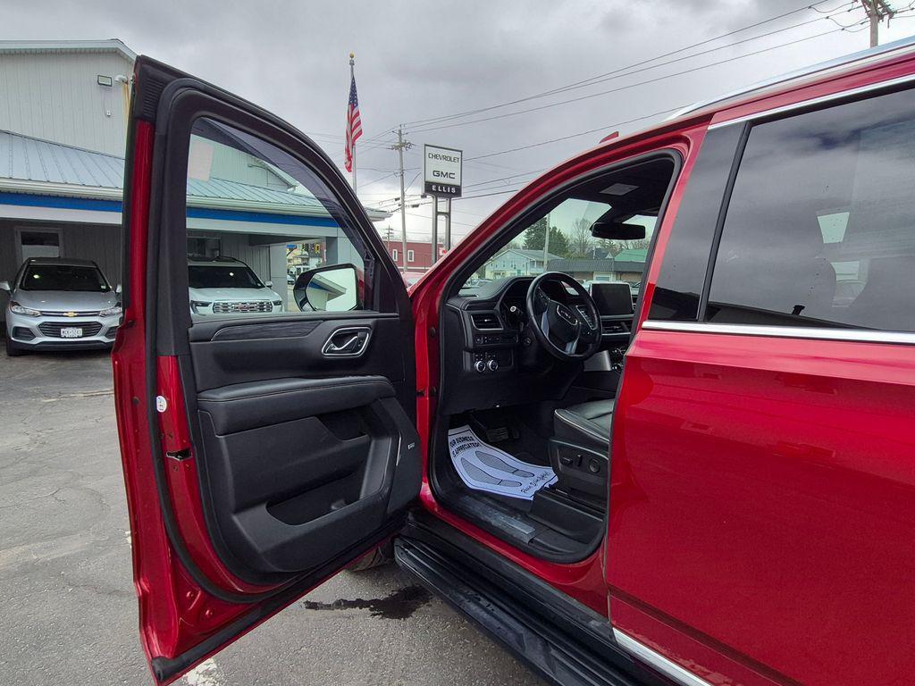 used 2021 GMC Yukon car, priced at $41,785