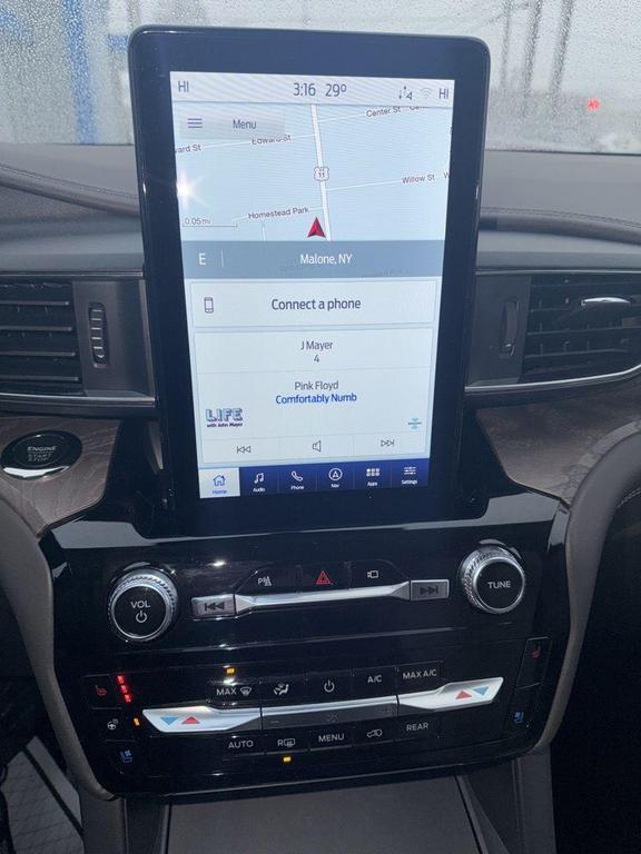 used 2022 Ford Explorer car, priced at $39,900