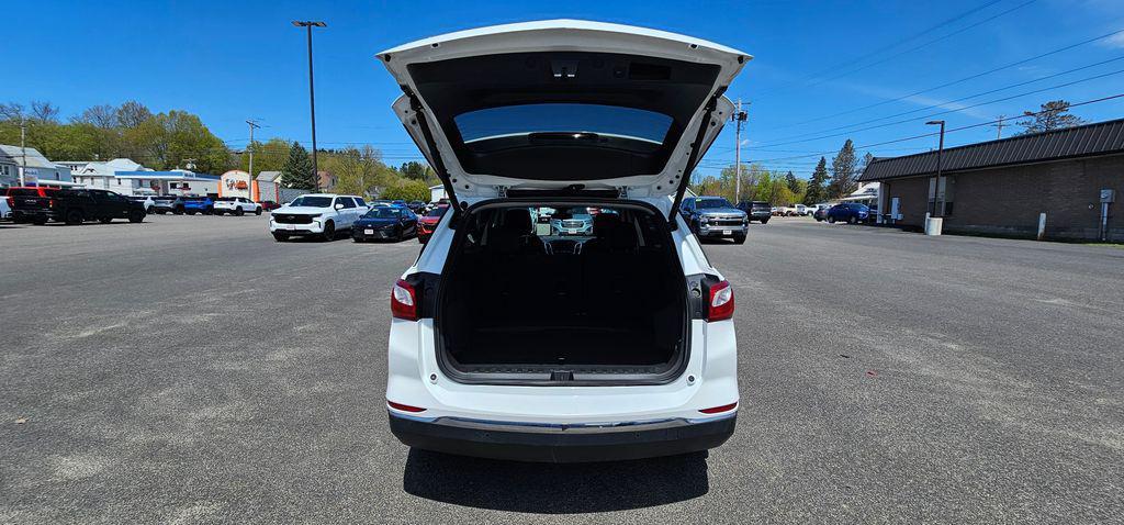 used 2021 Chevrolet Equinox car, priced at $20,900