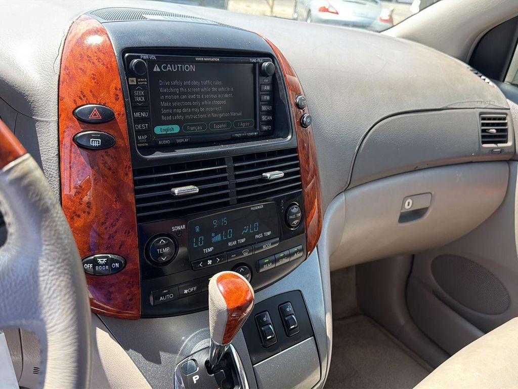 used 2006 Toyota Sienna car, priced at $12,995