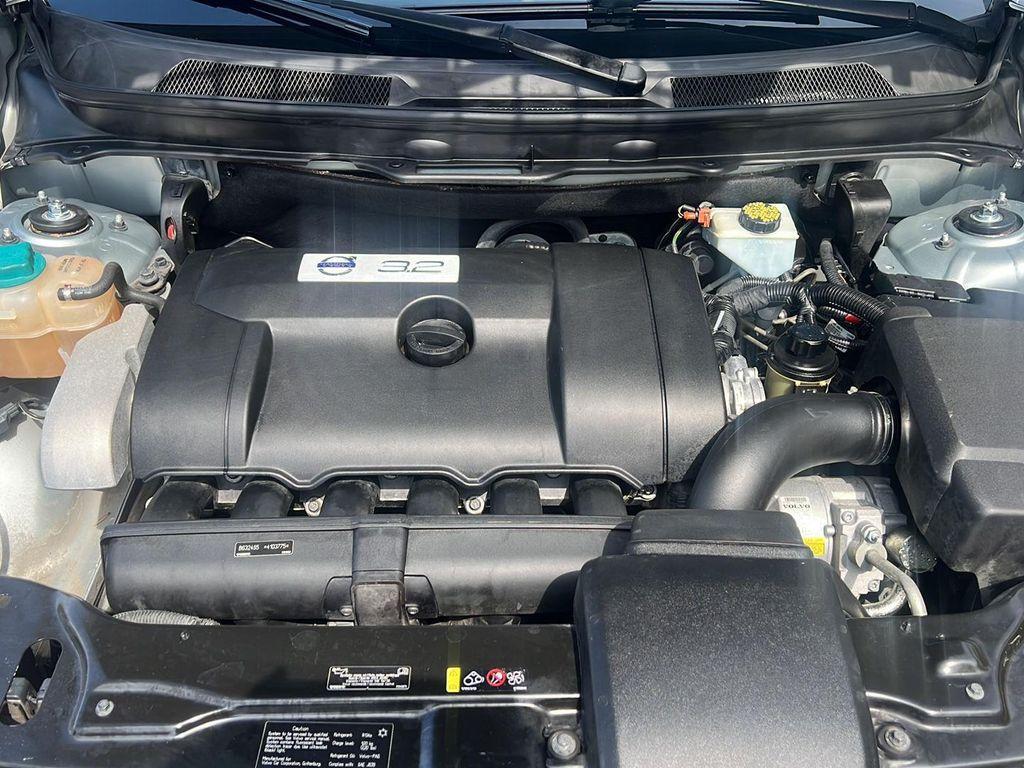 used 2014 Volvo XC90 car, priced at $14,995