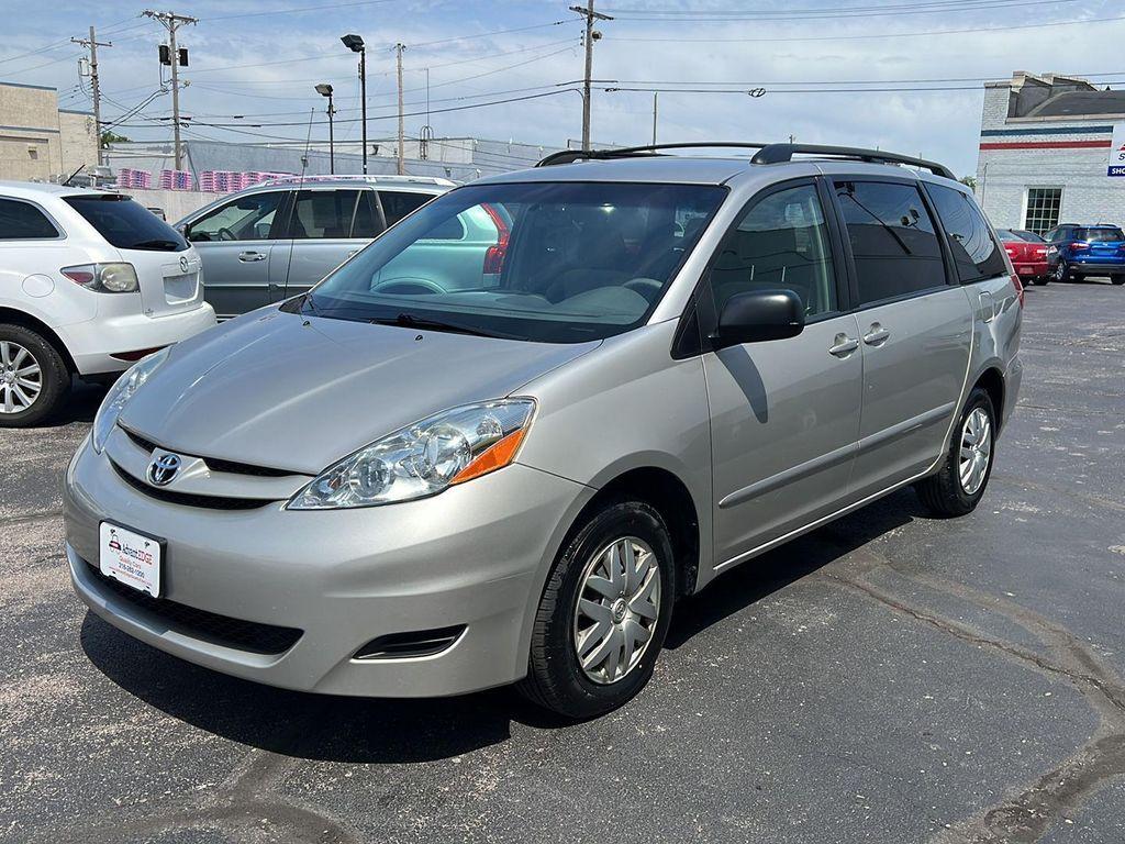 used 2006 Toyota Sienna car, priced at $12,995