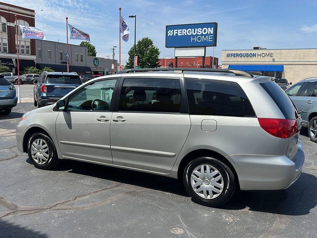 used 2006 Toyota Sienna car, priced at $12,995