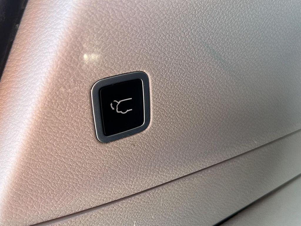 used 2017 Chrysler Pacifica car, priced at $15,995