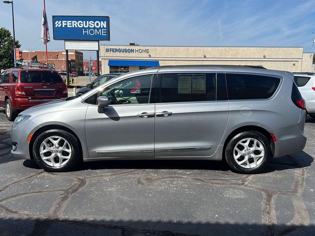 used 2017 Chrysler Pacifica car, priced at $15,995