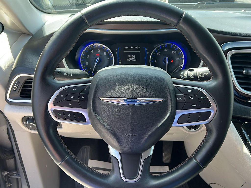 used 2017 Chrysler Pacifica car, priced at $15,995