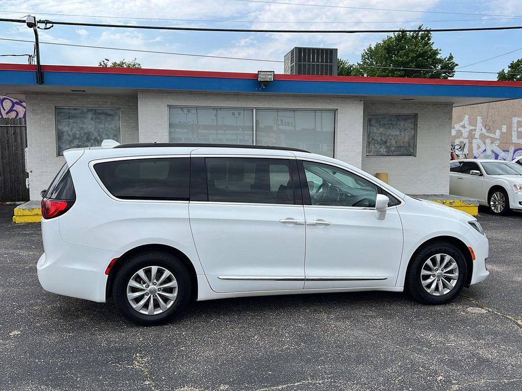 used 2017 Chrysler Pacifica car, priced at $16,995