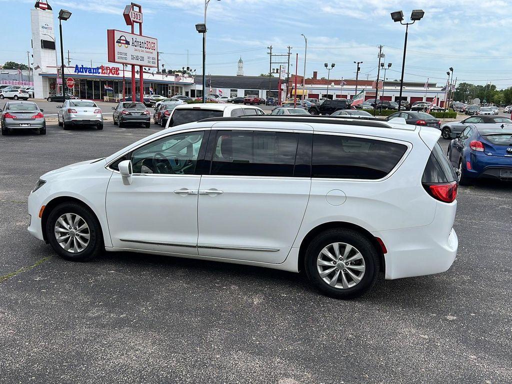used 2017 Chrysler Pacifica car, priced at $16,995