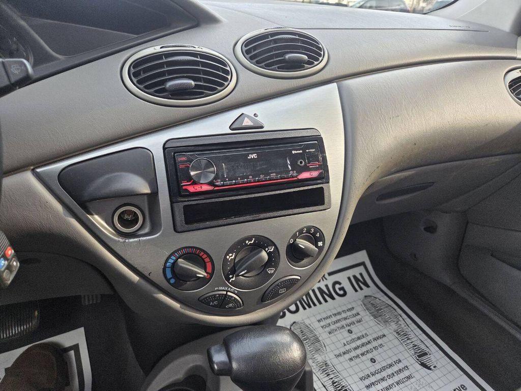 used 2002 Ford Focus car, priced at $3,595