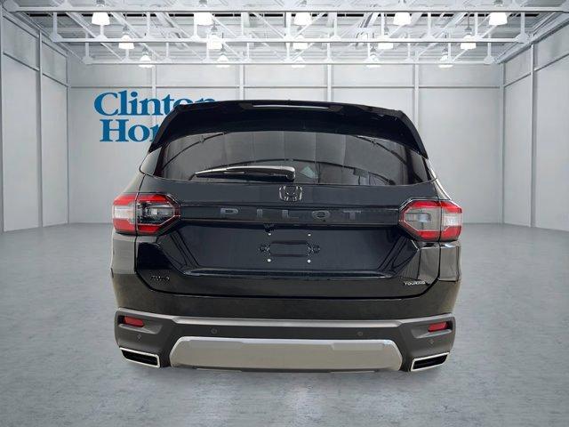 new 2026 Honda Pilot car, priced at $54,639