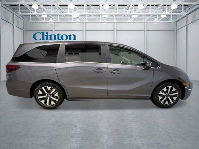 new 2026 Honda Odyssey car, priced at $44,939