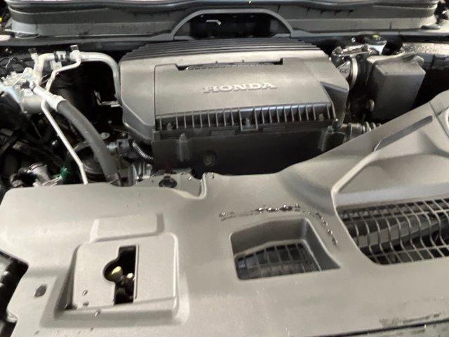 new 2025 Honda Pilot car, priced at $50,895