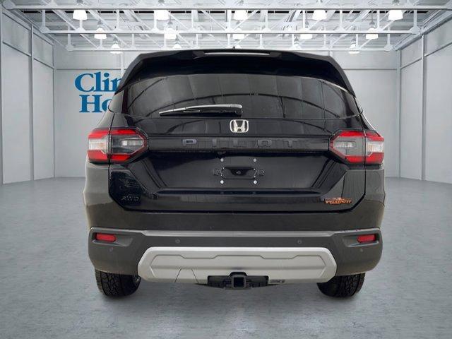 new 2025 Honda Pilot car, priced at $50,895