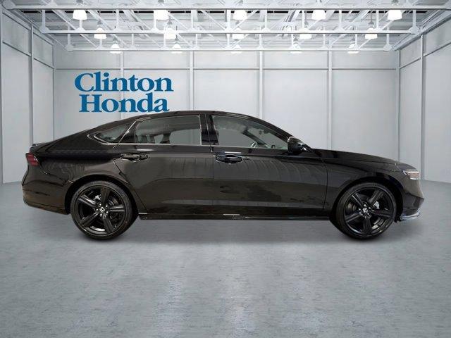 new 2026 Honda Accord Hybrid car, priced at $36,690