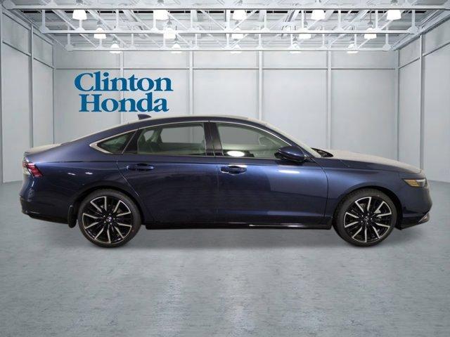 new 2026 Honda Accord Hybrid car, priced at $40,690