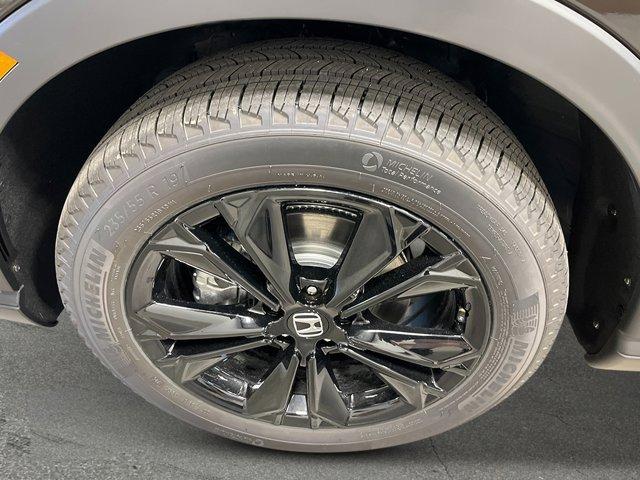 new 2026 Honda CR-V Hybrid car, priced at $43,700