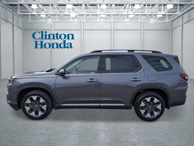 new 2026 Honda Pilot car, priced at $54,990