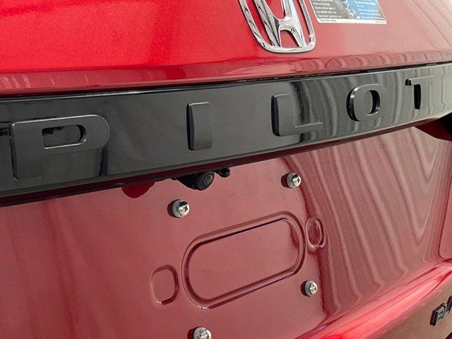 new 2025 Honda Pilot car, priced at $56,530