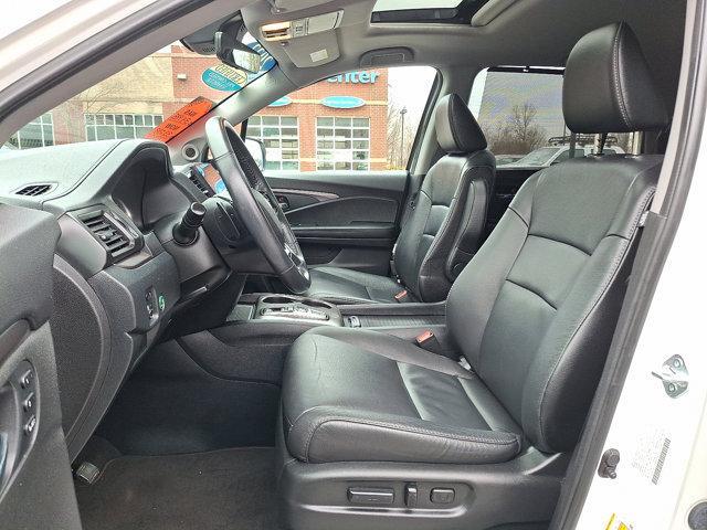 used 2022 Honda Pilot car, priced at $32,798