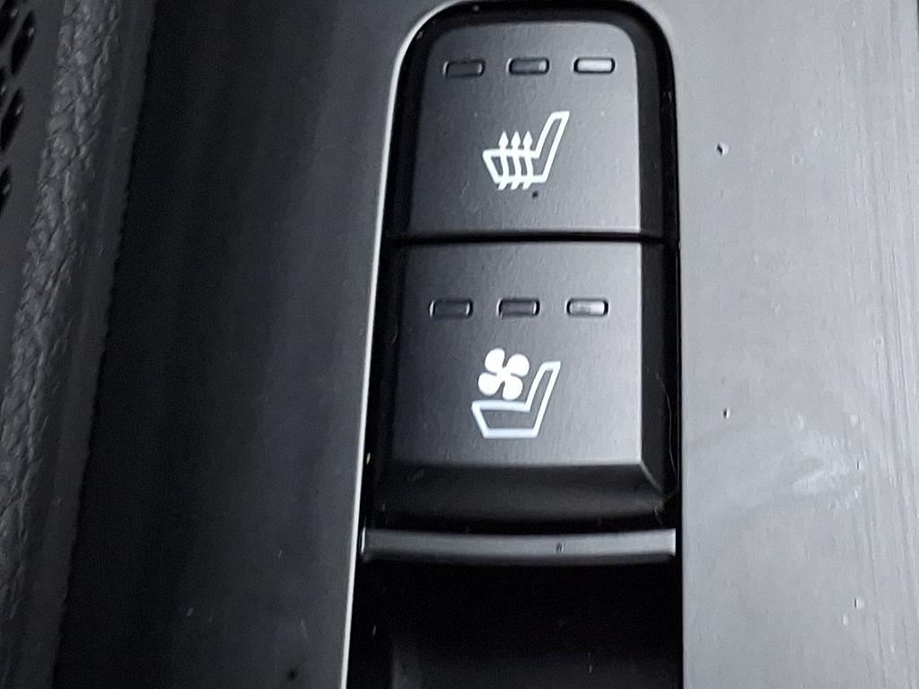 used 2022 Kia Telluride car, priced at $27,990