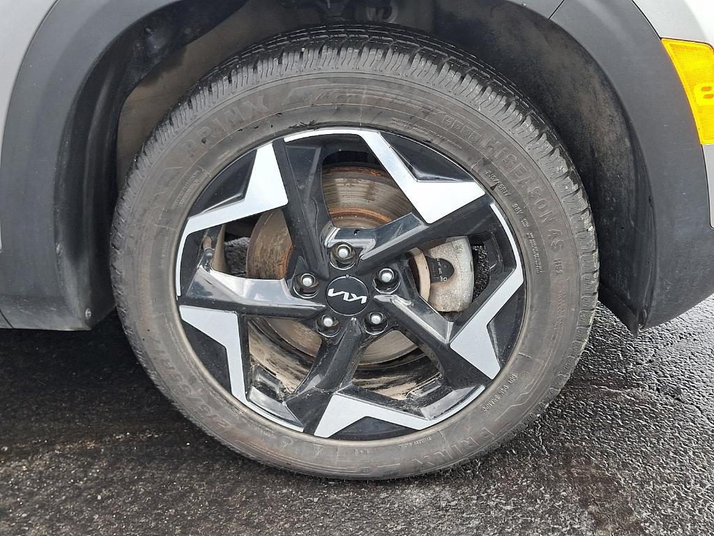 used 2024 Kia Seltos car, priced at $23,990