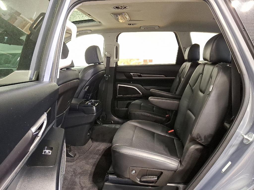 used 2024 Kia Telluride car, priced at $35,990