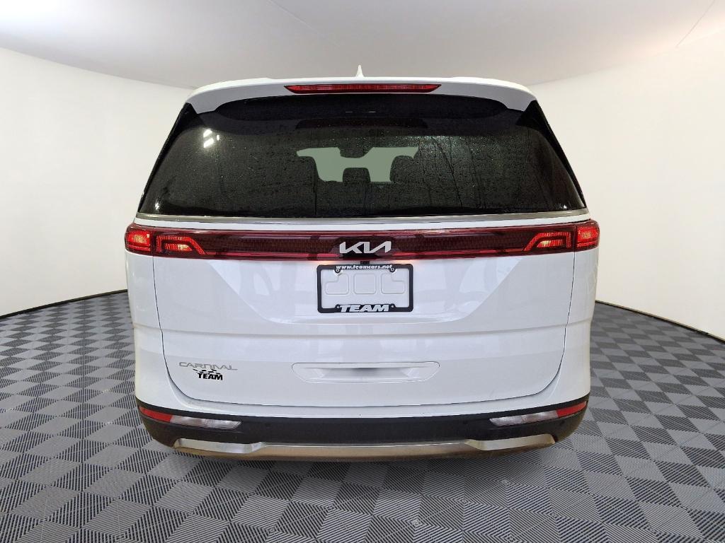 used 2024 Kia Carnival car, priced at $39,990