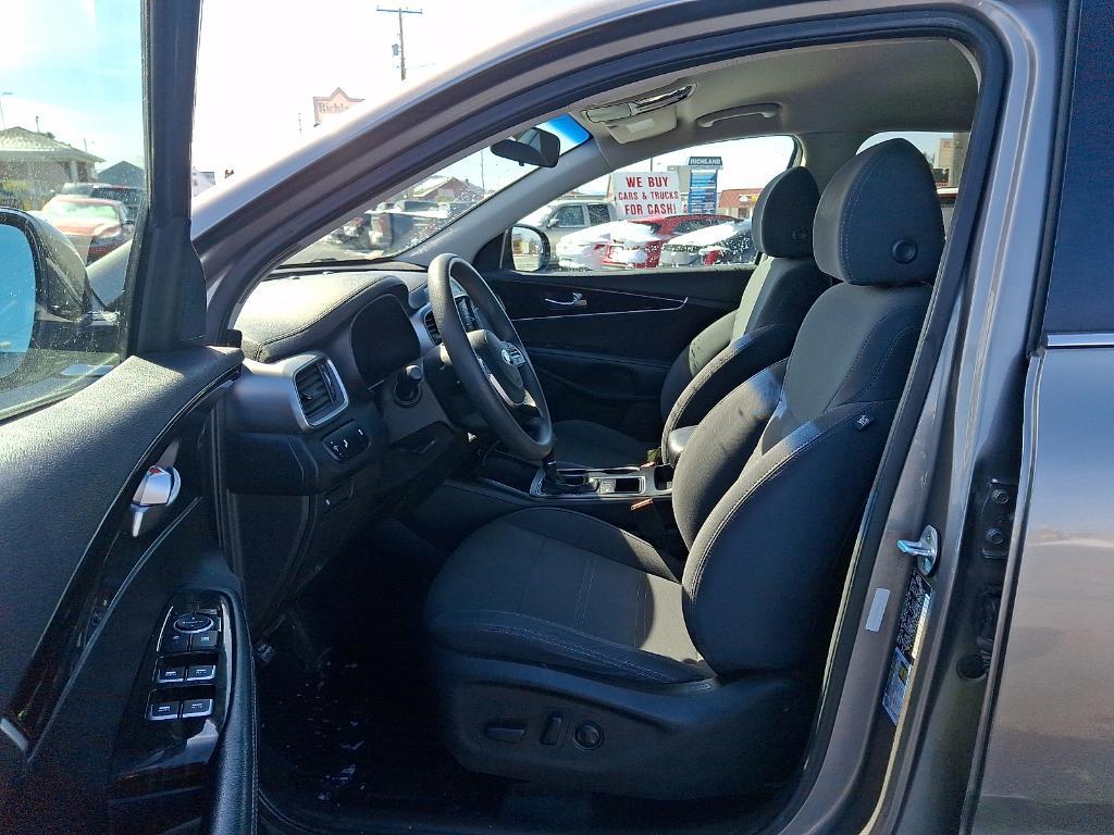 used 2019 Kia Sorento car, priced at $12,990