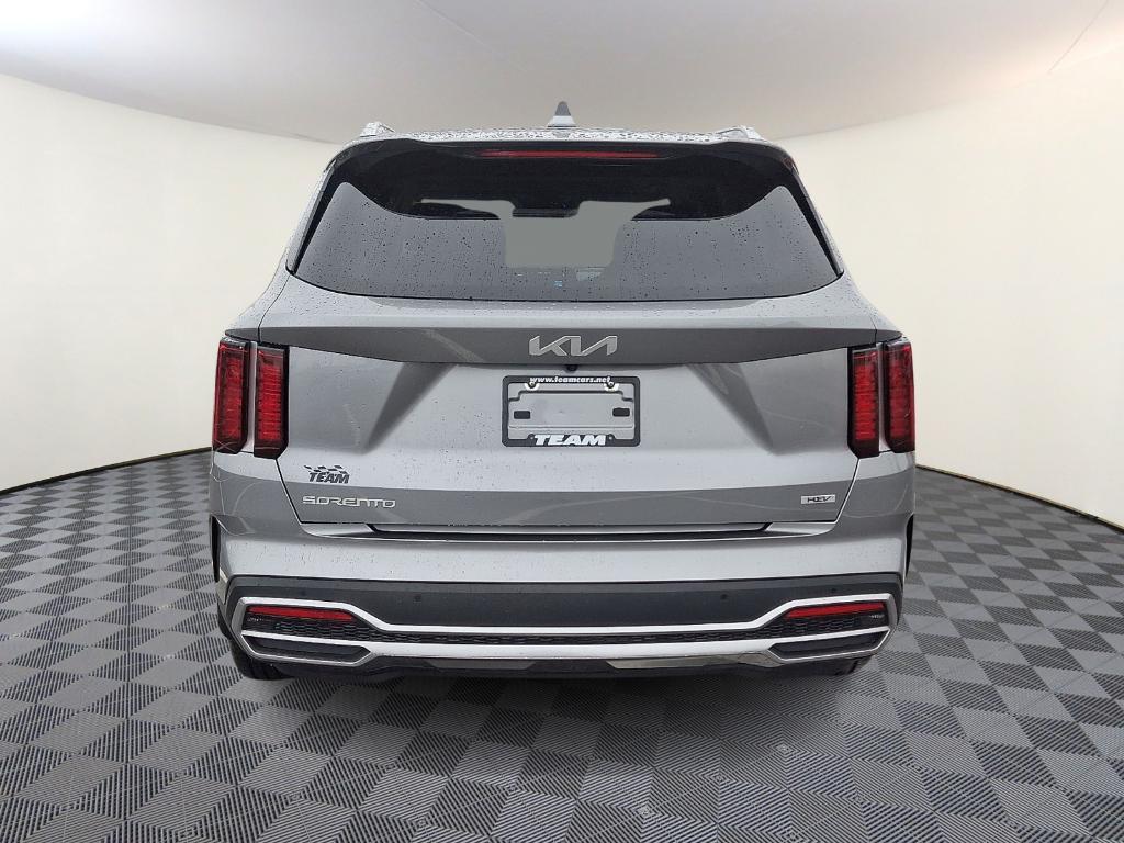 used 2023 Kia Sorento Hybrid car, priced at $29,990