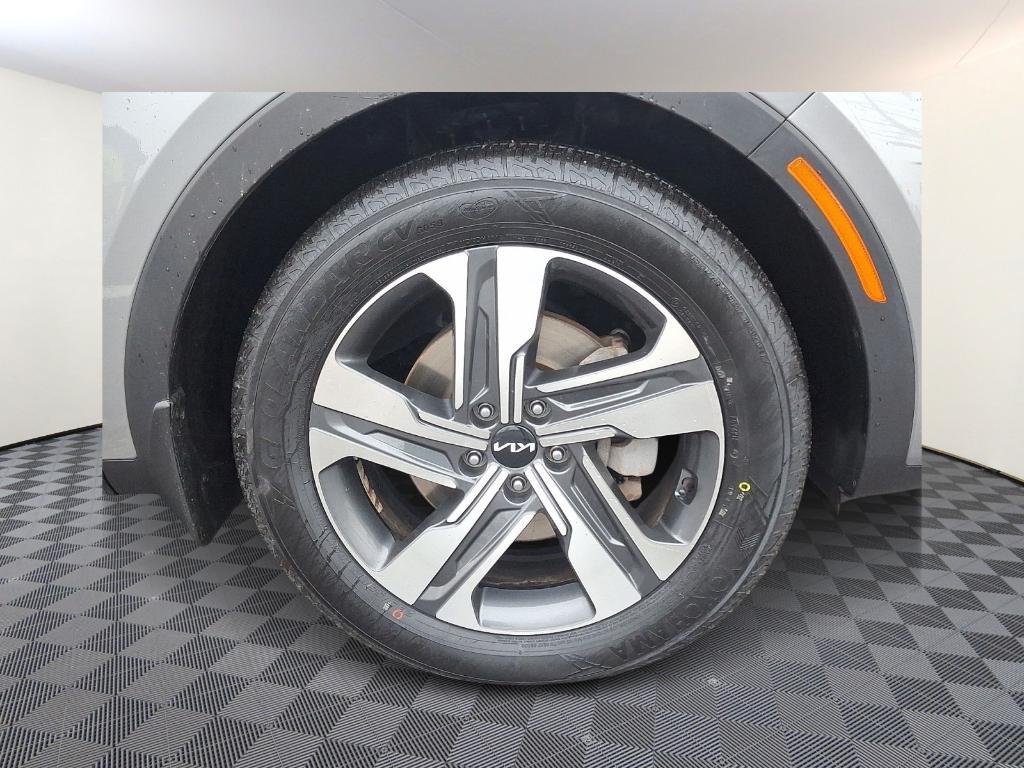 used 2023 Kia Sorento Hybrid car, priced at $29,990