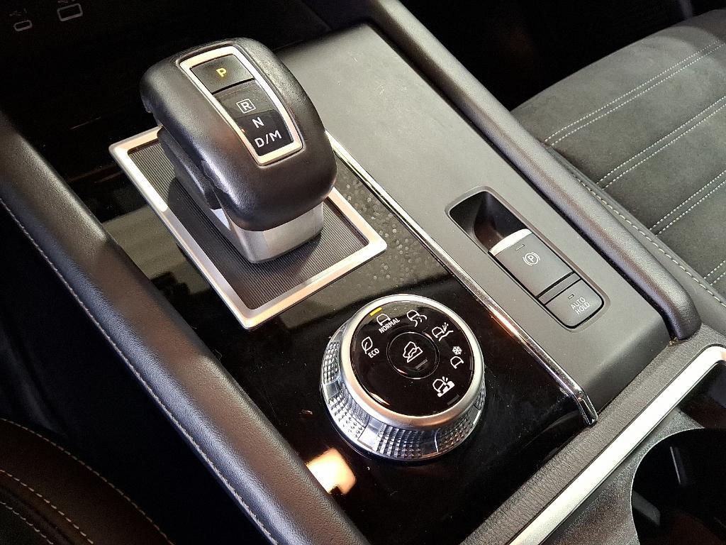 used 2024 Mitsubishi Outlander car, priced at $24,990