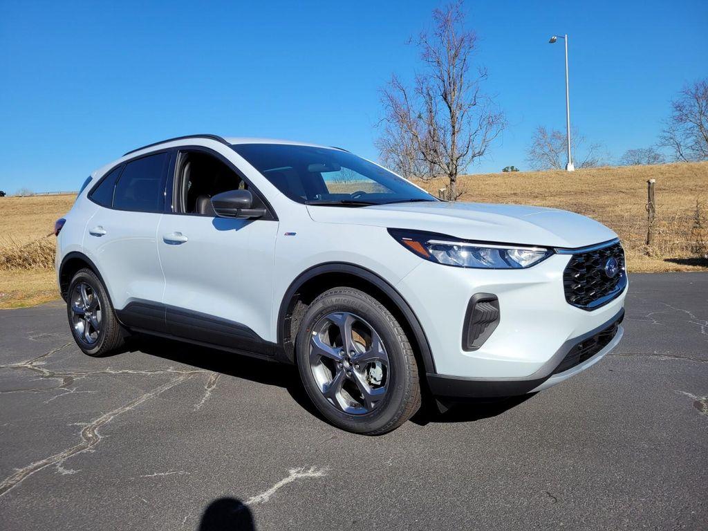 new 2025 Ford Escape car, priced at $25,382
