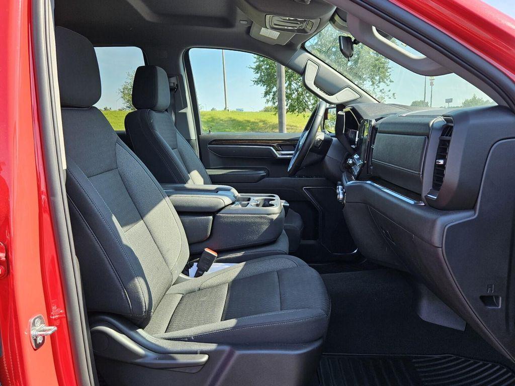 used 2025 GMC Sierra 1500 car, priced at $51,995