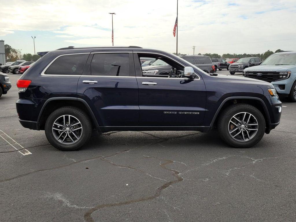 used 2017 Jeep Grand Cherokee car, priced at $11,988