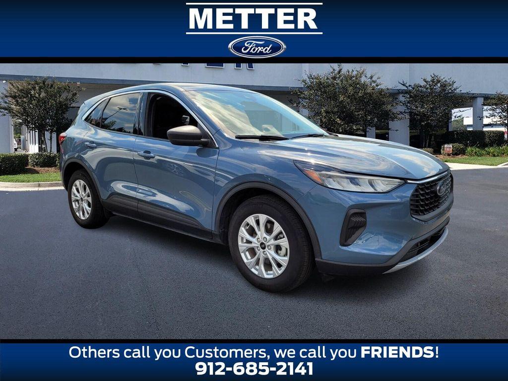 used 2023 Ford Escape car, priced at $19,995
