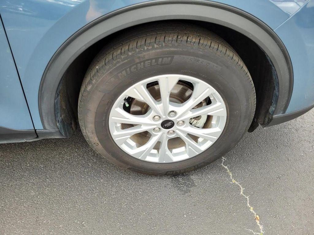 used 2023 Ford Escape car, priced at $19,995