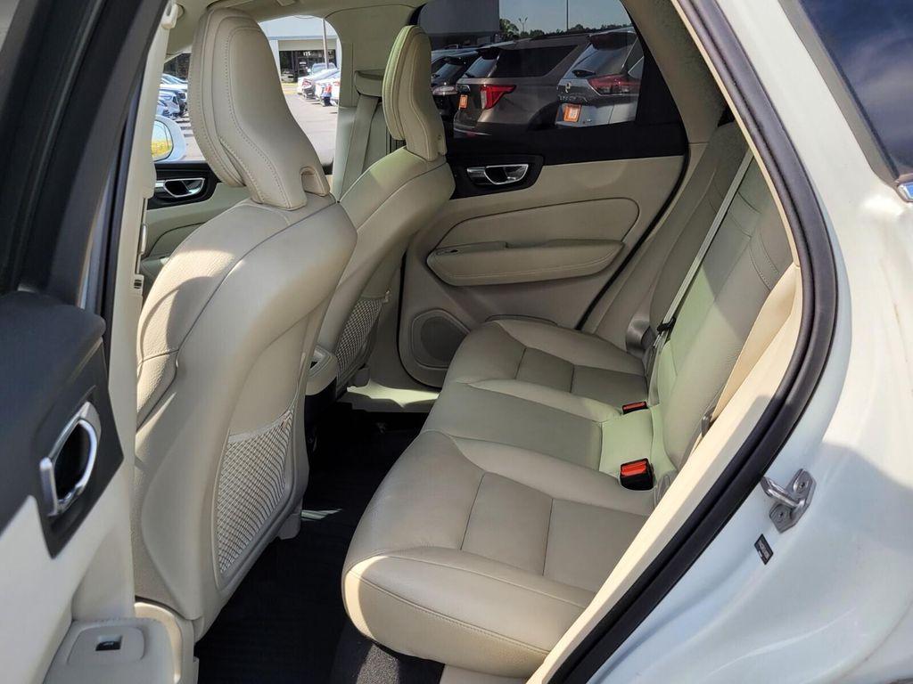 used 2020 Volvo XC60 car, priced at $17,995