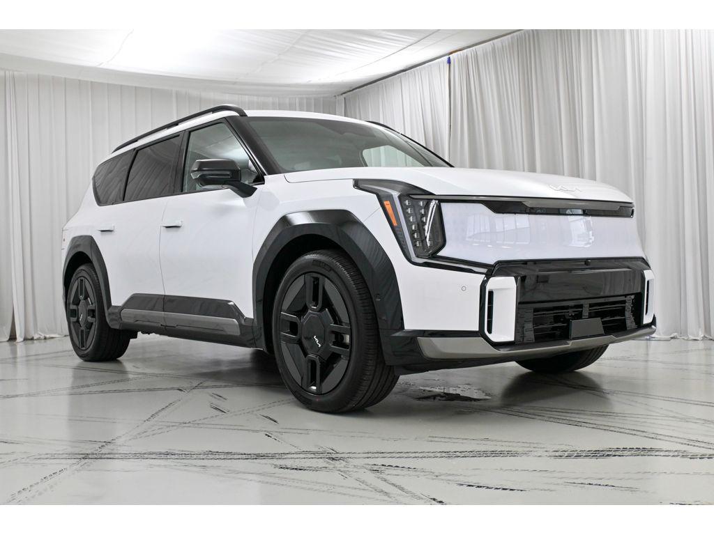 new 2026 Kia EV9 car, priced at $73,030