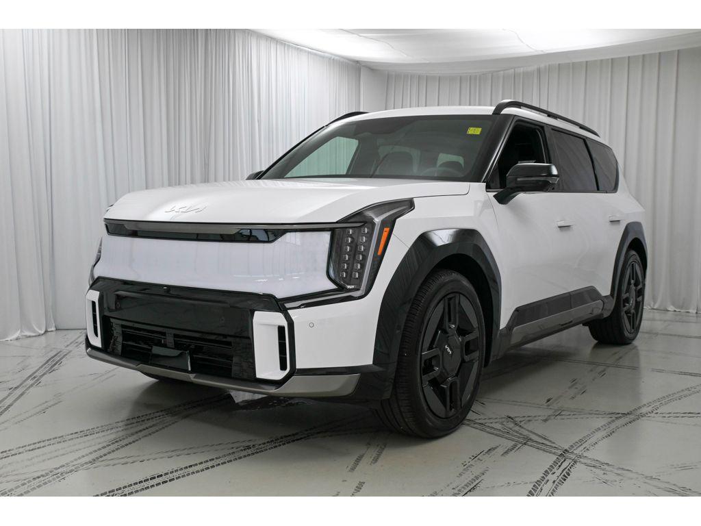 new 2026 Kia EV9 car, priced at $73,030