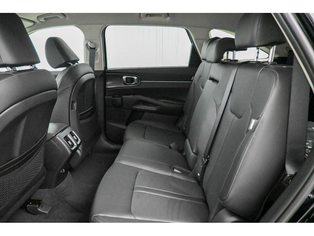new 2026 Kia Sorento car, priced at $39,145