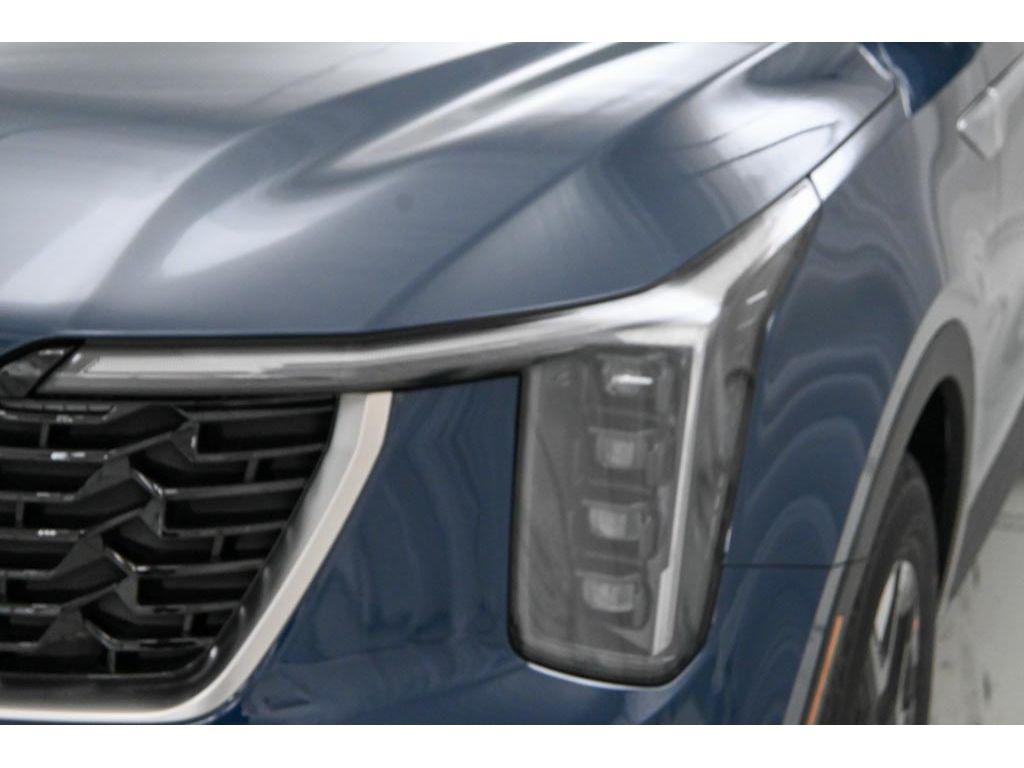 new 2026 Kia Sorento car, priced at $38,940