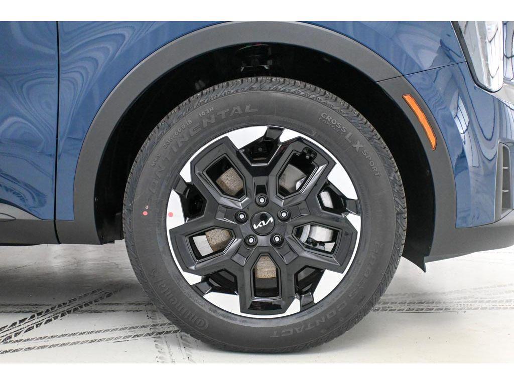 new 2026 Kia Sorento car, priced at $38,940