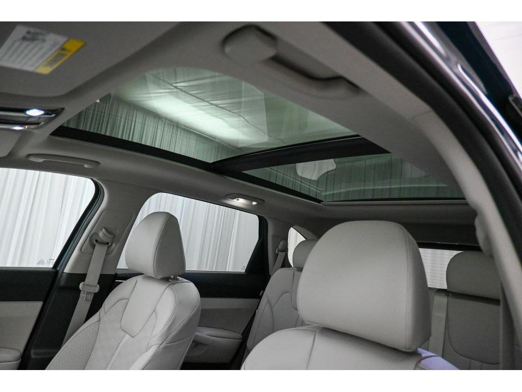 new 2026 Kia Sorento car, priced at $38,940