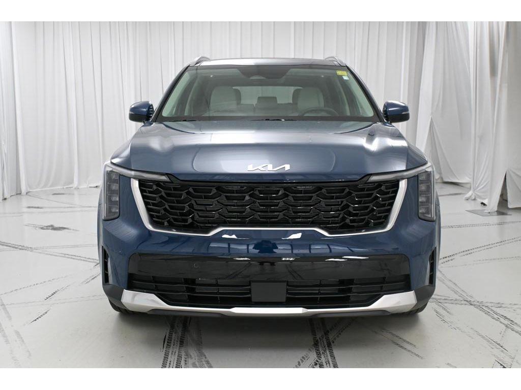 new 2026 Kia Sorento car, priced at $38,940